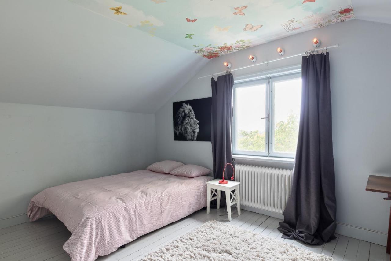 Fantastic 4 Bedroom Home In Bromma With Everything Stockholm Kültér fotó