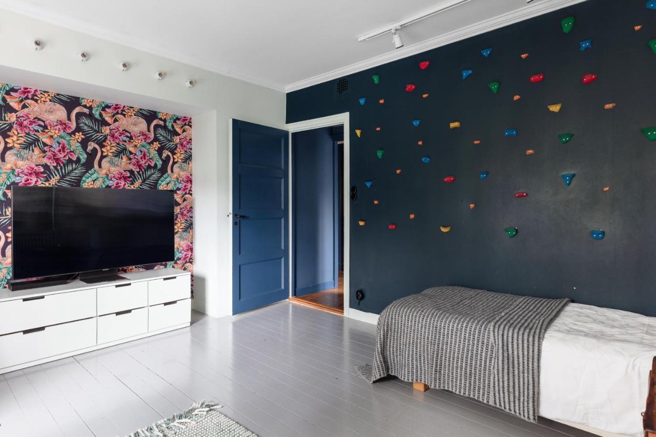 Fantastic 4 Bedroom Home In Bromma With Everything Stockholm Kültér fotó